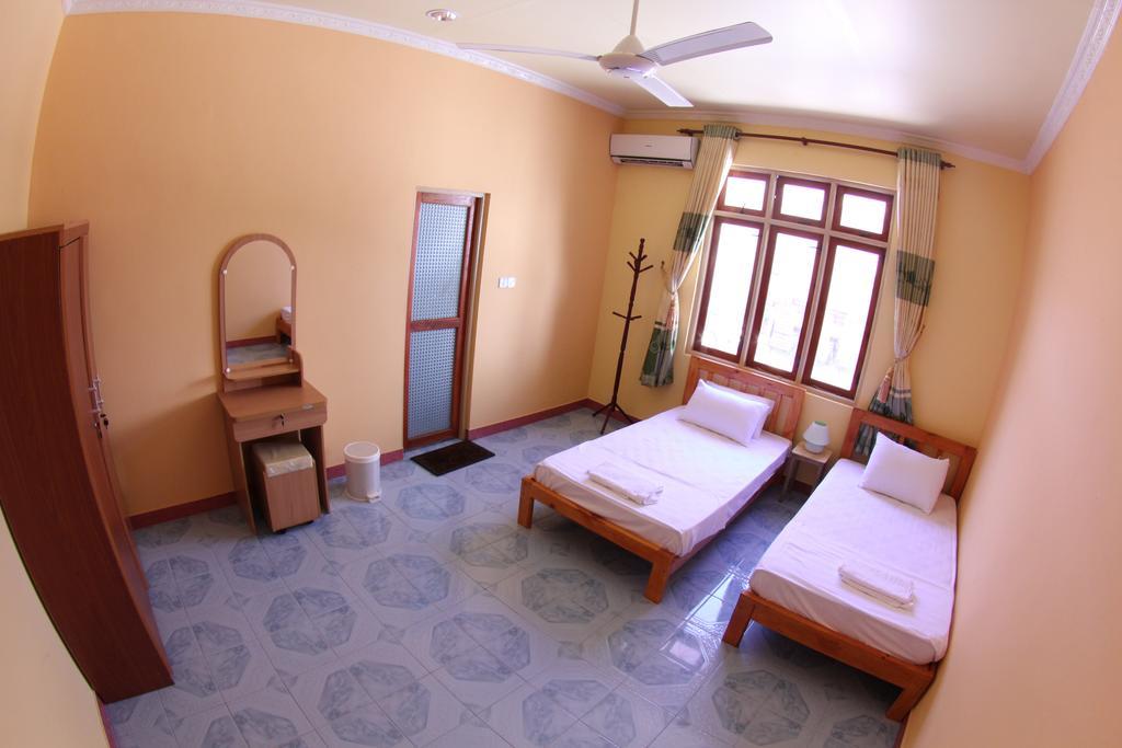 Jail Break Surf Inn Himmafushi Exterior foto
